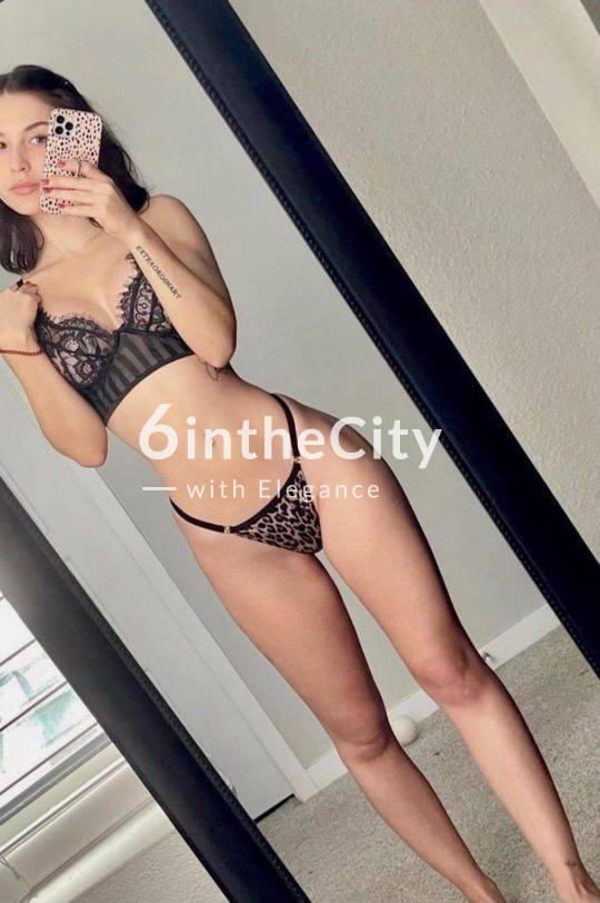 Louisia escort in Bourges France