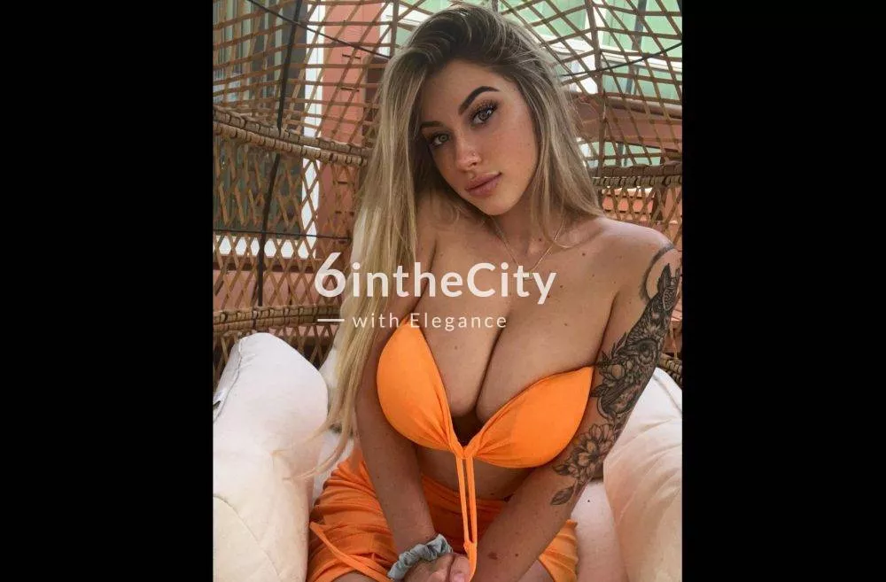 Florence escort in Paris France
