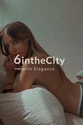 Emelyne escort in París Francia