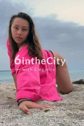 Afina escort in Munich Deutschland