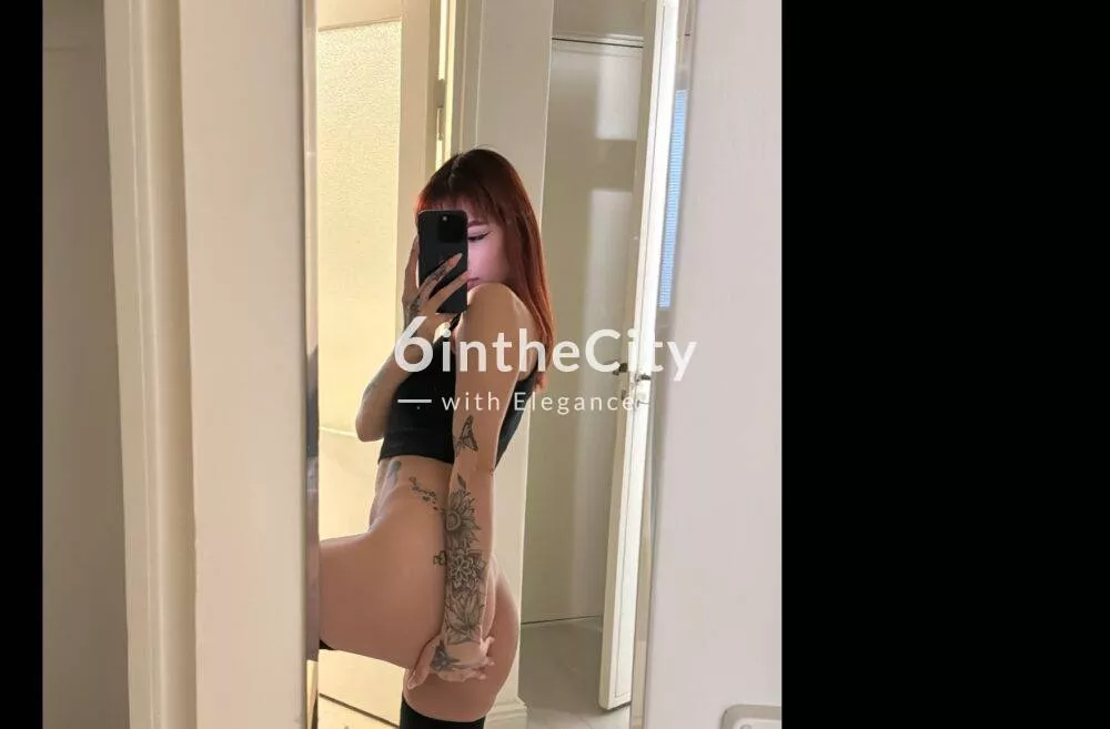 Oma escort in Paris France