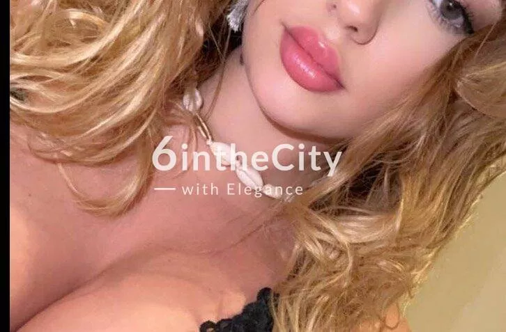 Reine escort in Annecy Francia