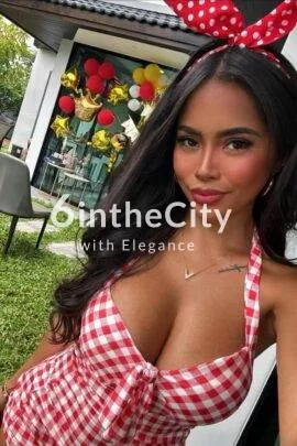 Charlotte escort in Montpellier Francia