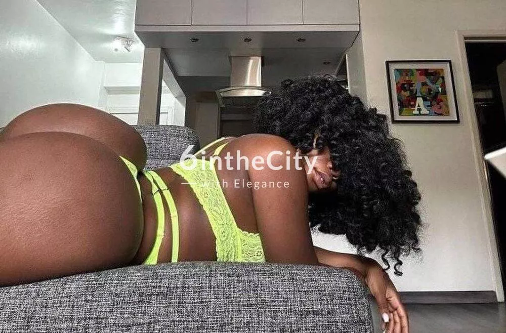 Rachel escort in Parigi Francia