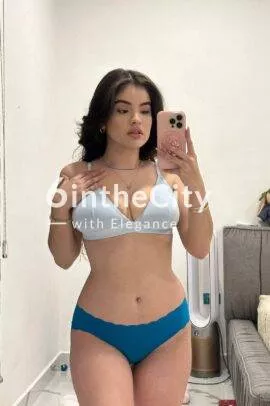 Latini escort in Lille Frankreich