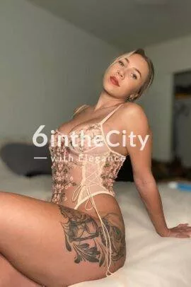 Sabrina escort in París Francia